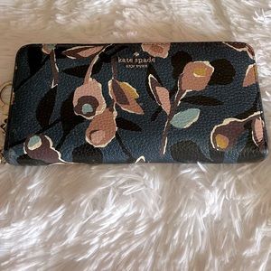 kate spade Briar Lane Paper Rose wallet